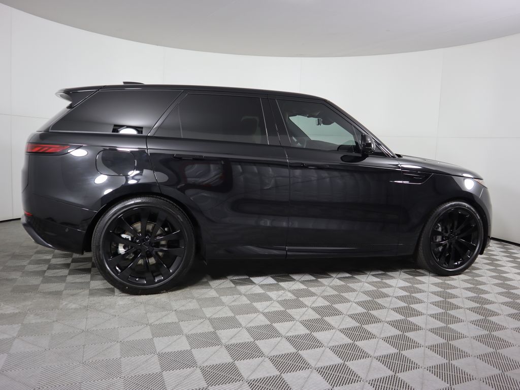 Thumbnail: 2026 Land Rover Range Rover Sport - 4