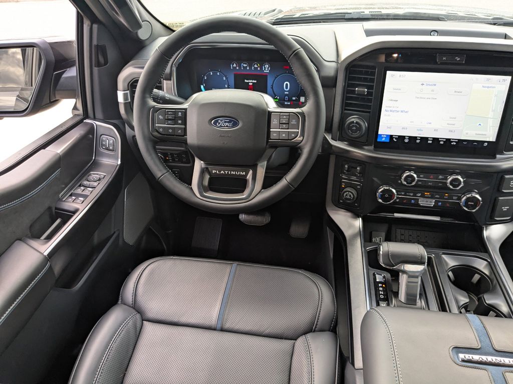 2025 Ford F-150 Platinum