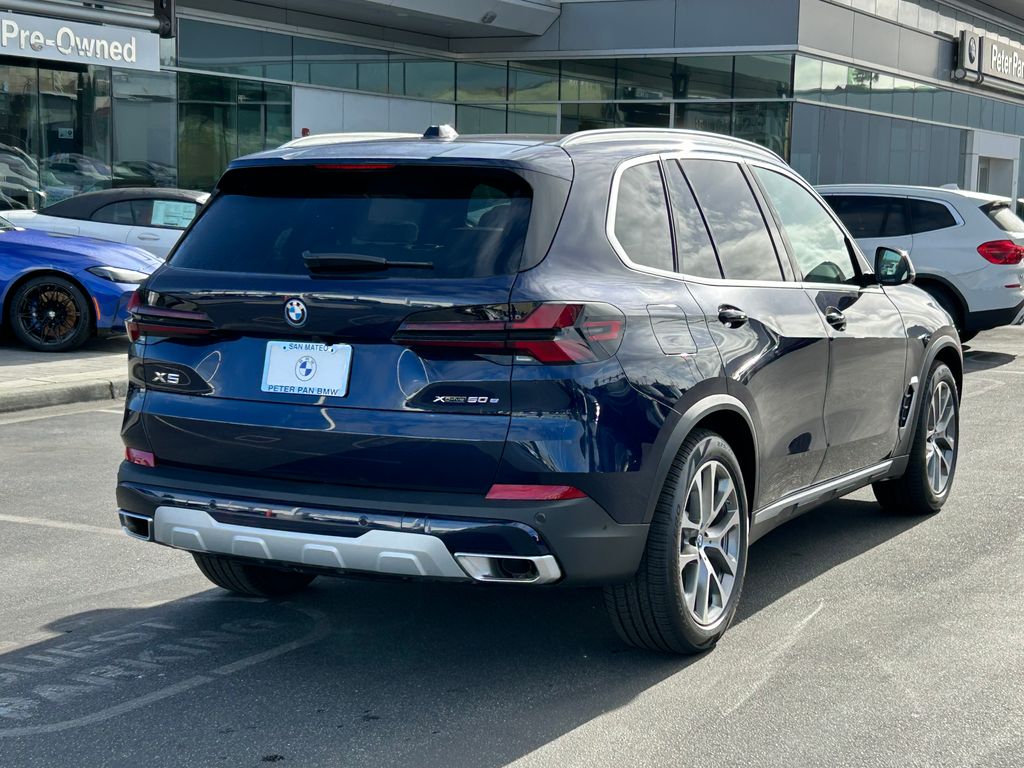 2025 BMW X5 xDrive50e 5