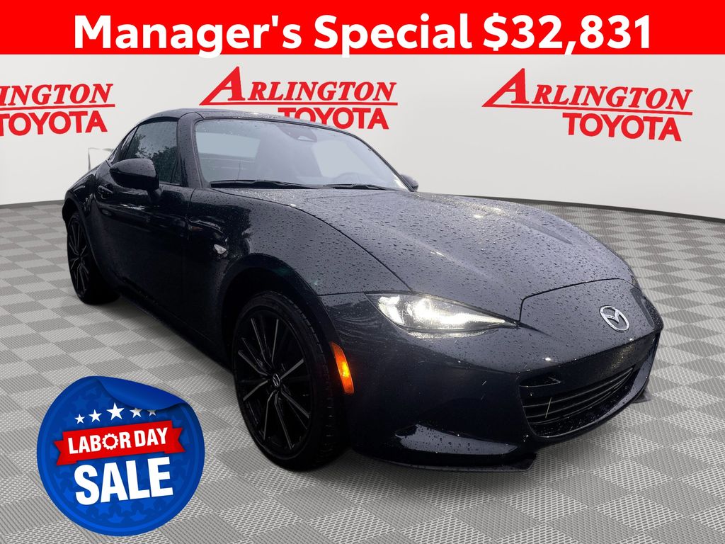  2025 Mazda MX-5 Miata RF Grand Touring RWD   