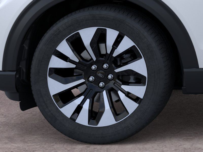 New 2026 White Ford Platinum image 24