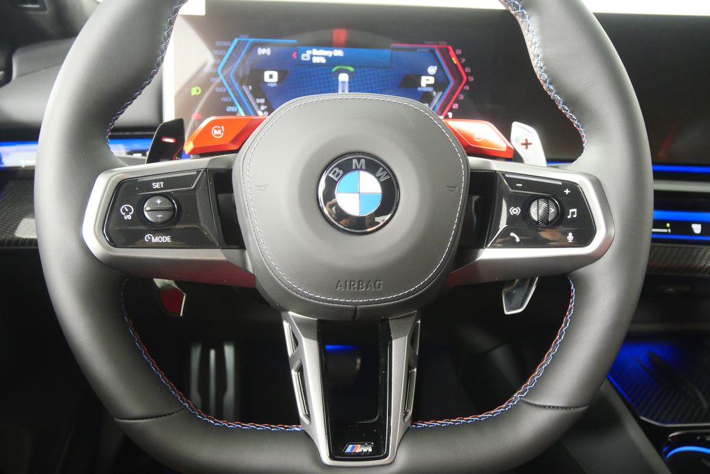 Thumbnail: 2026 BMW M5 - 25