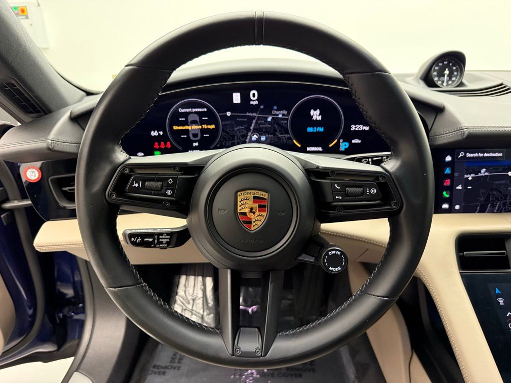 Thumbnail: 2021 Porsche Taycan - 11