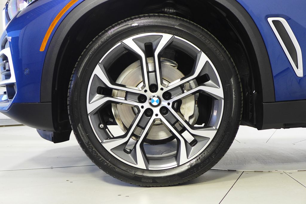 Thumbnail: 2023 BMW X5 - 5