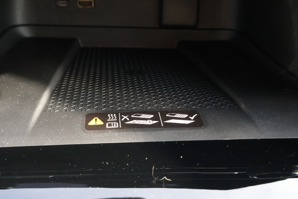 Thumbnail: 2026 Chevrolet Traverse - 32