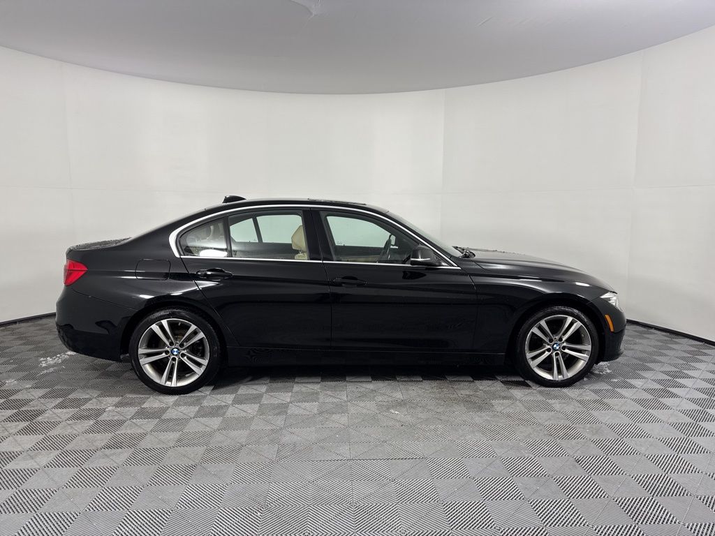 2018 BMW 3 Series 330i xDrive 4