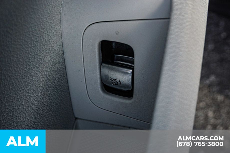 Used 2025 Gray Mercedes-Benz 350+ Sedan image 48