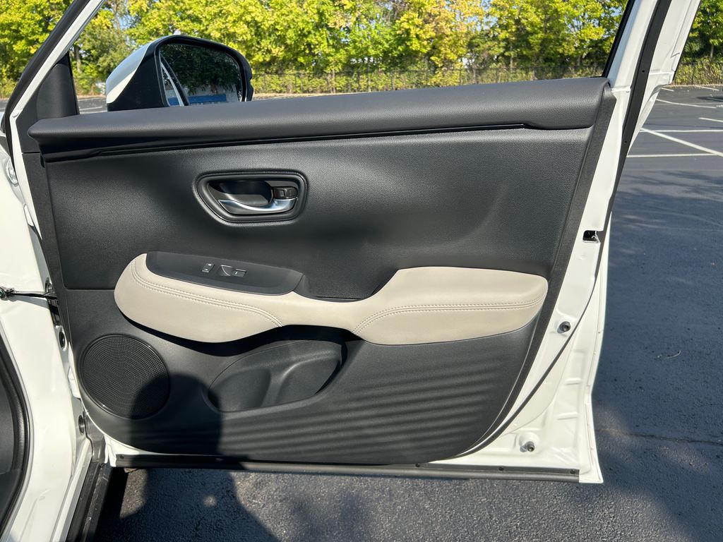 Thumbnail: 2026 Honda HR-V - 25