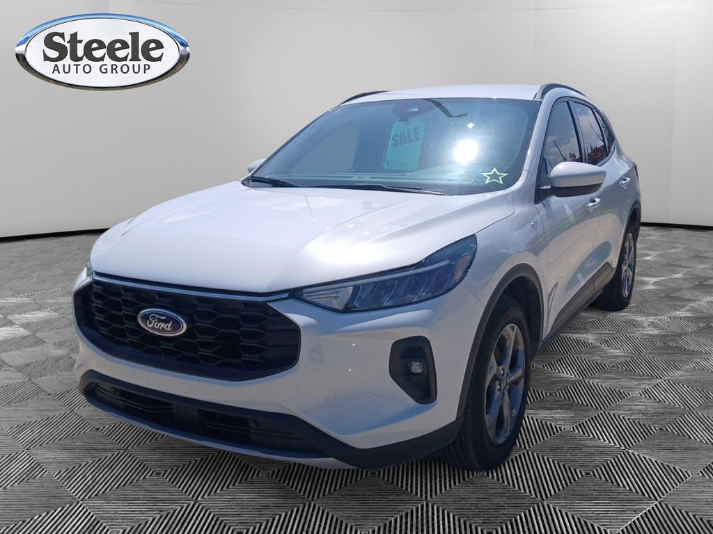2025 Ford Escape ST-Line Select AWD