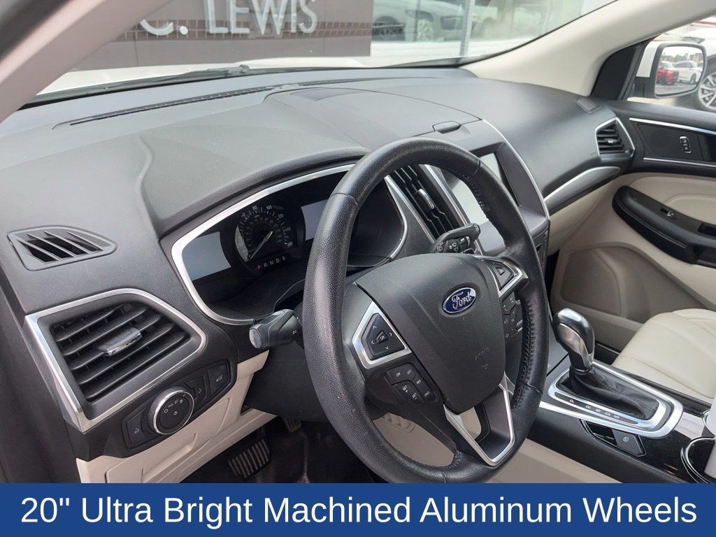 2016 Ford Edge Titanium