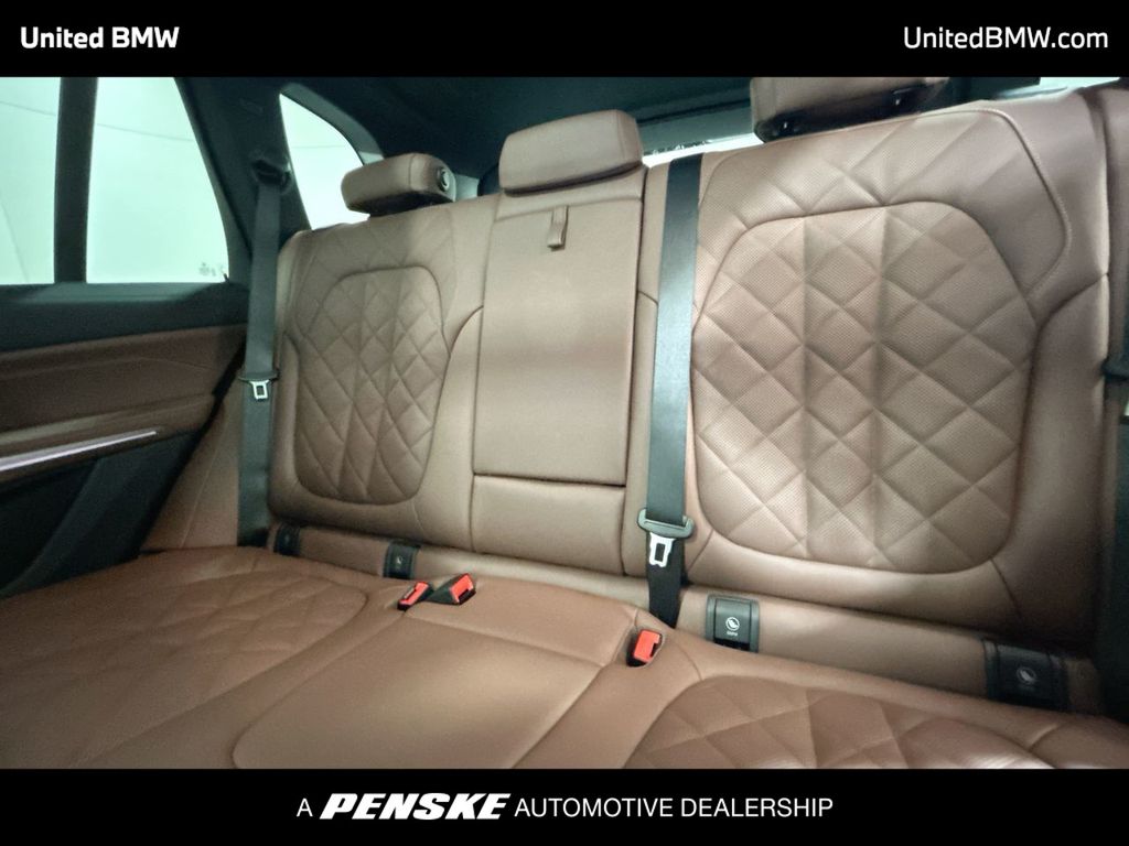 Thumbnail: 2026 BMW X5 - 21