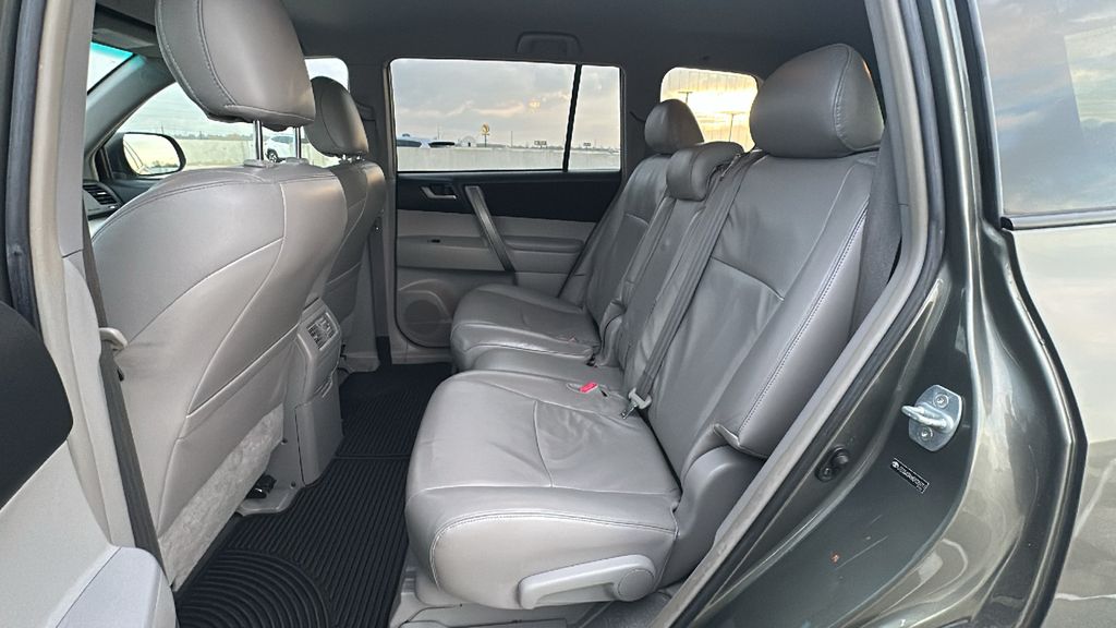 2008 Toyota Highlander Sport Green at Parkway Family Mazda