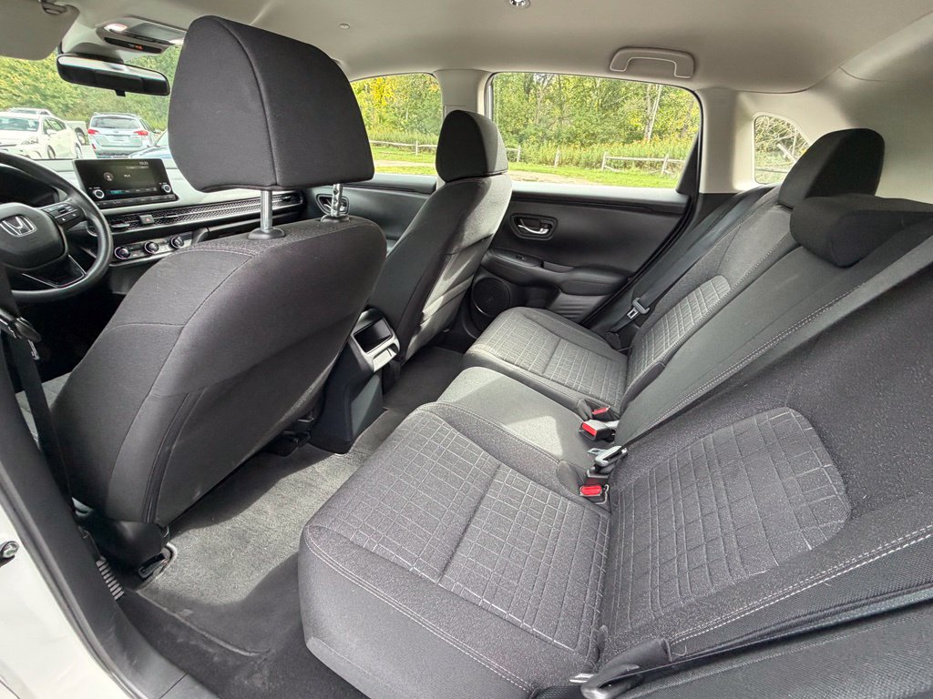 Used 2025 Honda HR-V SUV