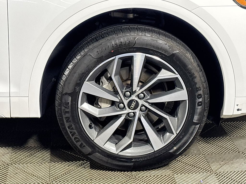2023 Audi Q5 45 S line Premium Plus