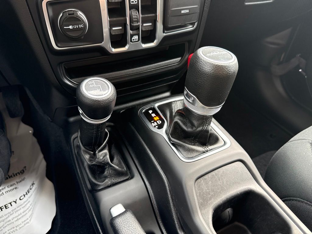 Used 2021 Jeep Gladiator Truck