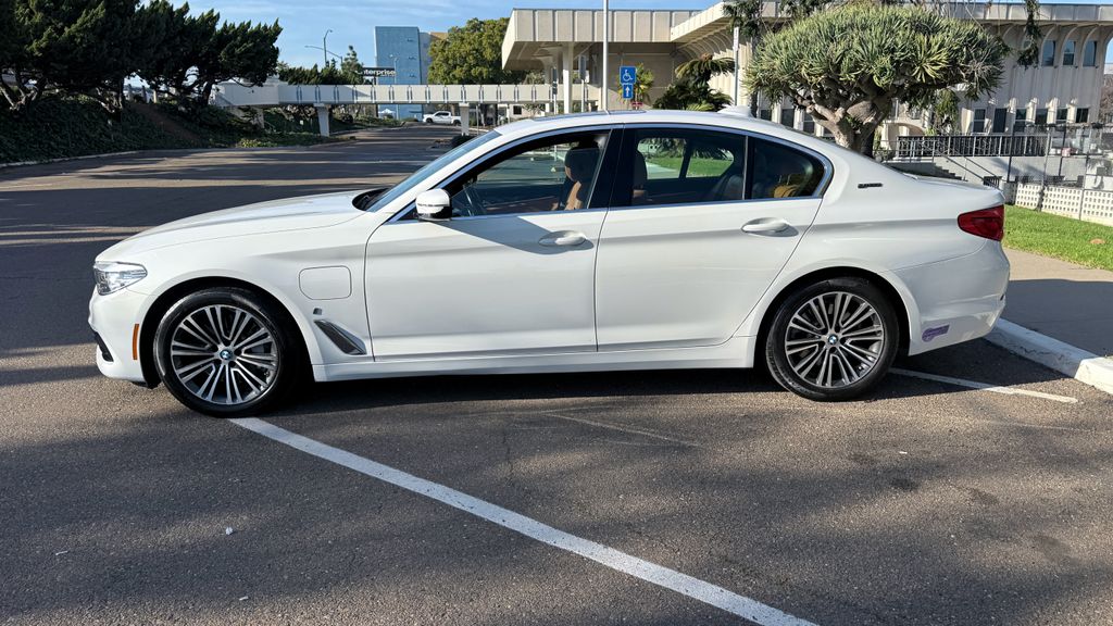 Used 2019 BMW 5 Series 530e iPerformance 4D Sedan