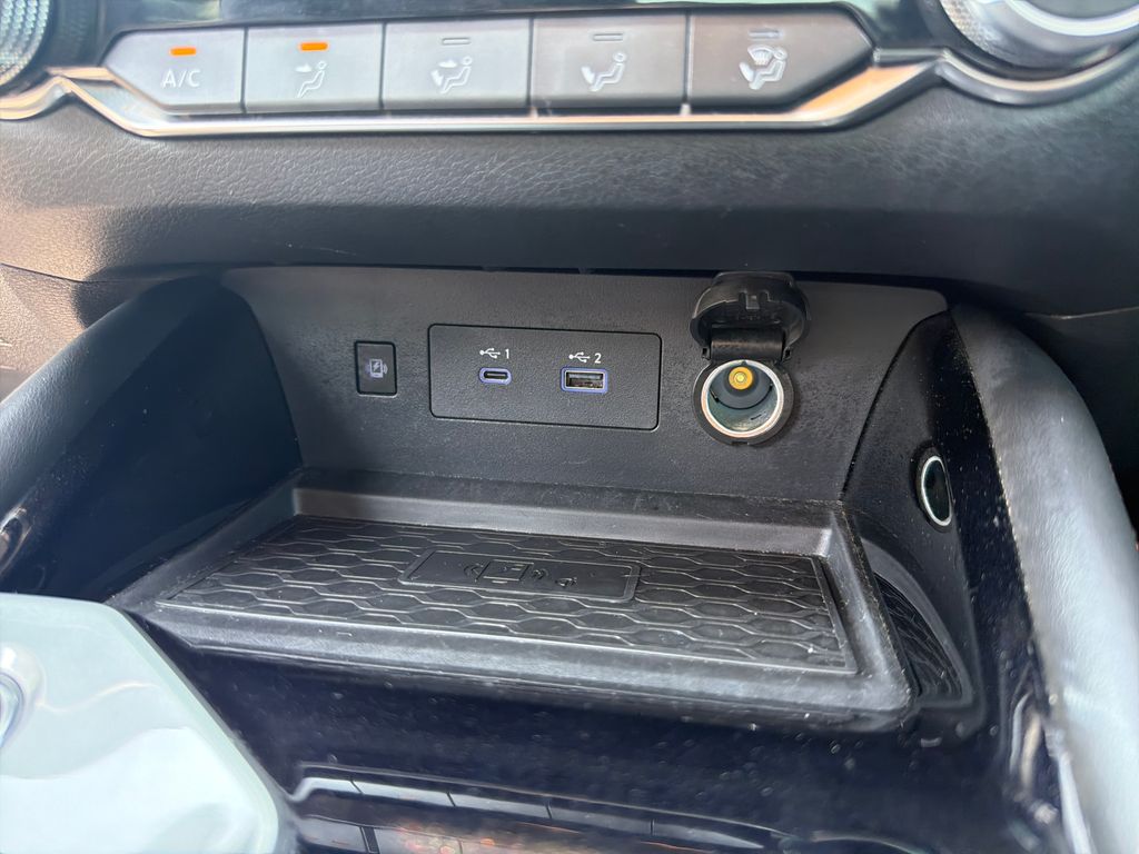 Used 2024 Nissan Altima 2.5 SR 4D Sedan