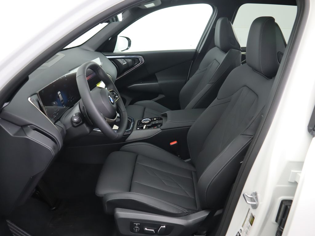 Thumbnail: 2025 BMW X3 - 21