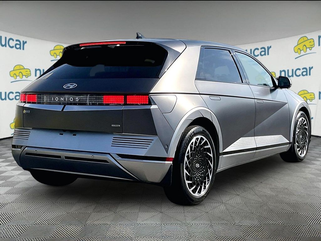 2022 Hyundai IONIQ 5 — photo 6