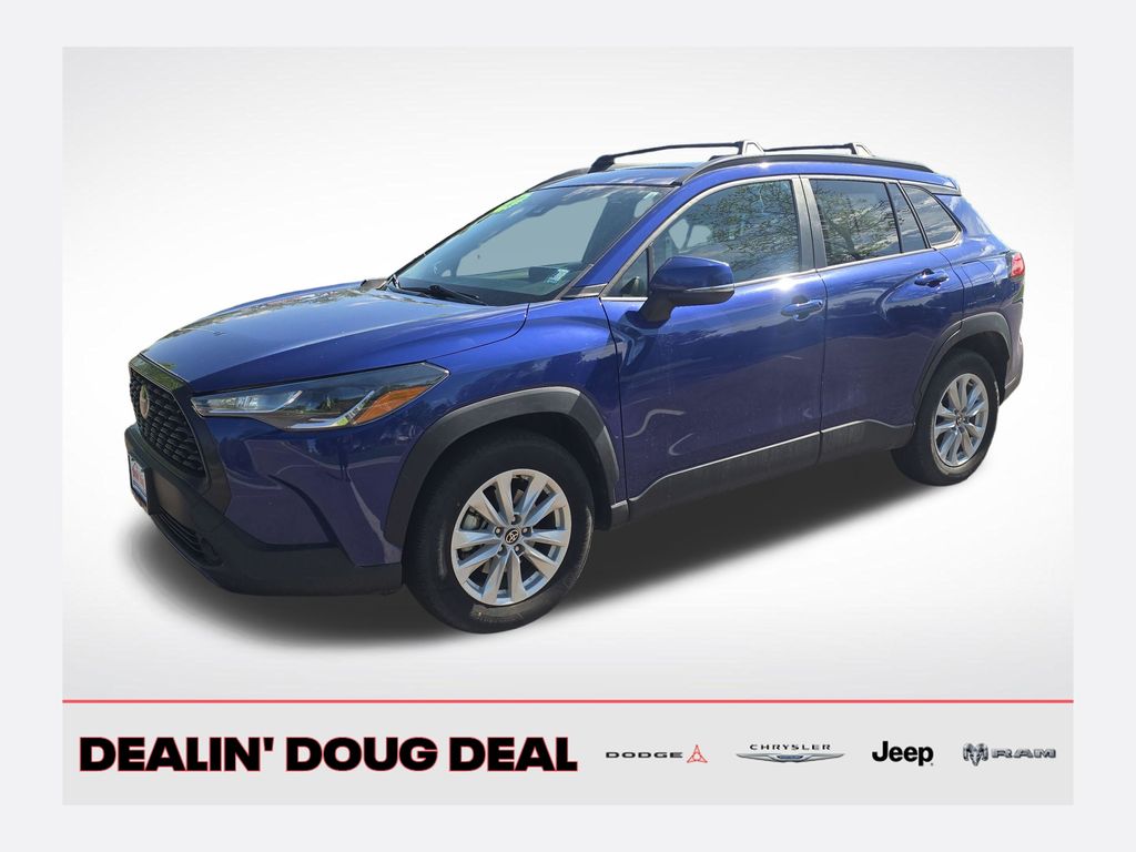 2022 Toyota Corolla Cross LE AWD