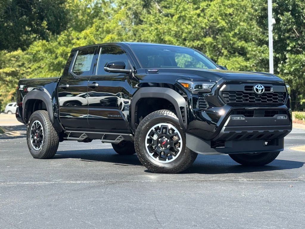 2025 Toyota Tacoma TRD Off-Road Double Cab photo 2