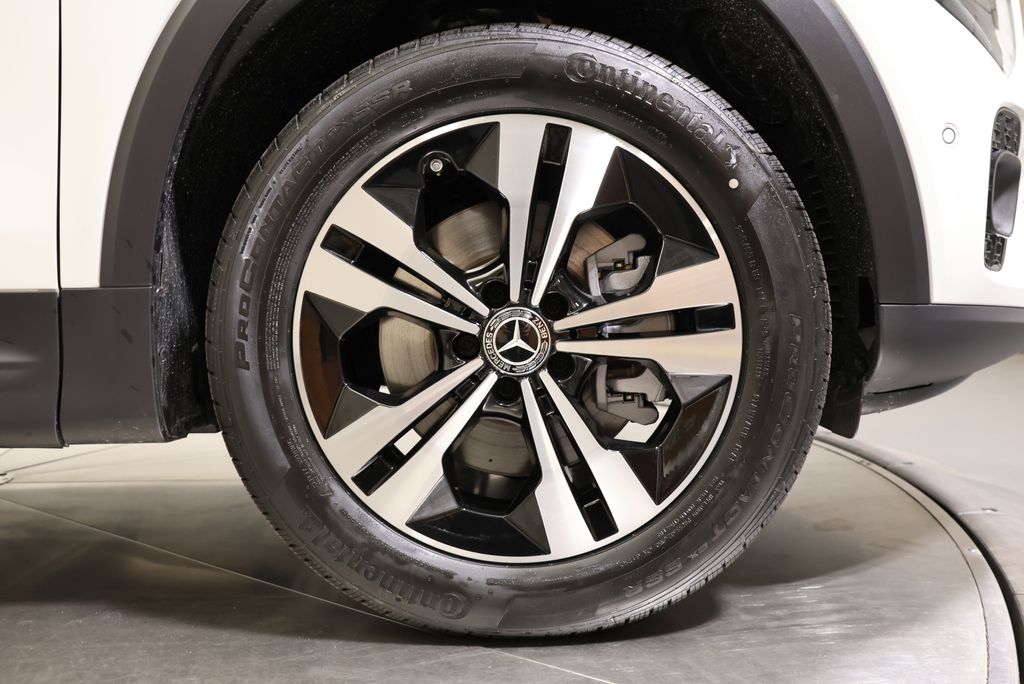 Thumbnail: 2026 Mercedes-Benz GLB - 14