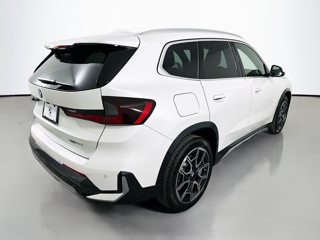 Thumbnail: 2026 BMW X1 - 5