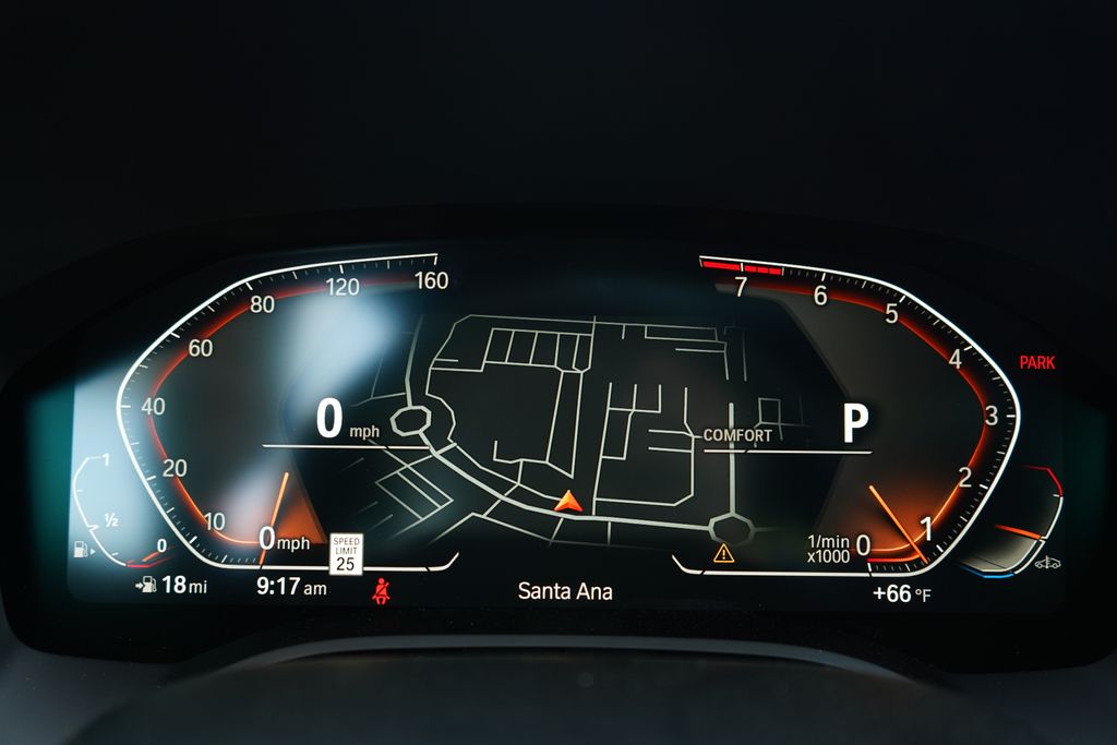 Thumbnail: 2026 BMW 8 Series - 16