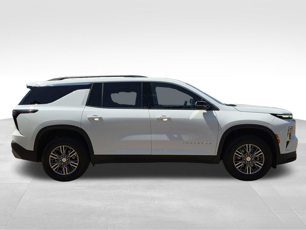 Used 2026 Chevrolet Traverse SUV