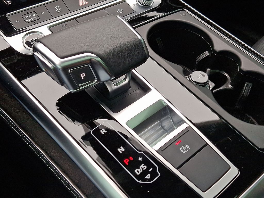 2023 Audi Q8 Premium Plus 15