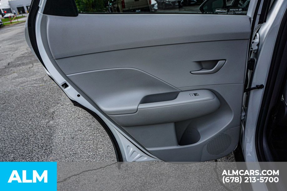Used 2024 White Hyundai SEL image 50