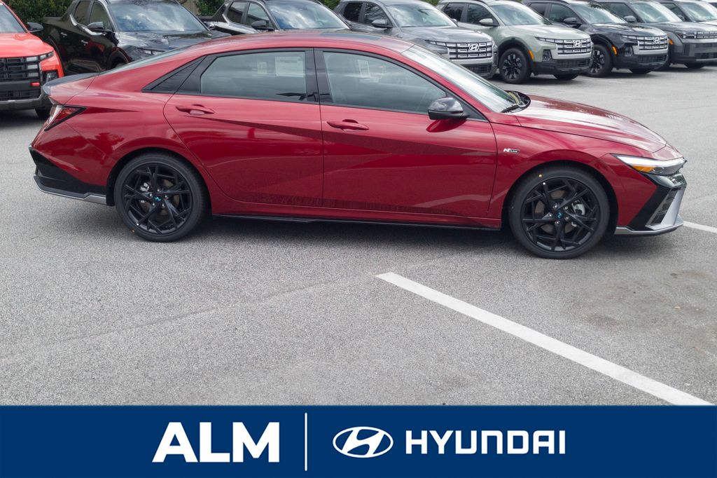 2025 Hyundai Elantra N Line photo 4