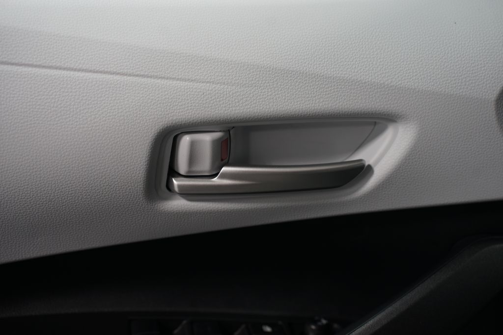 Thumbnail: 2026 Toyota Corolla - 32