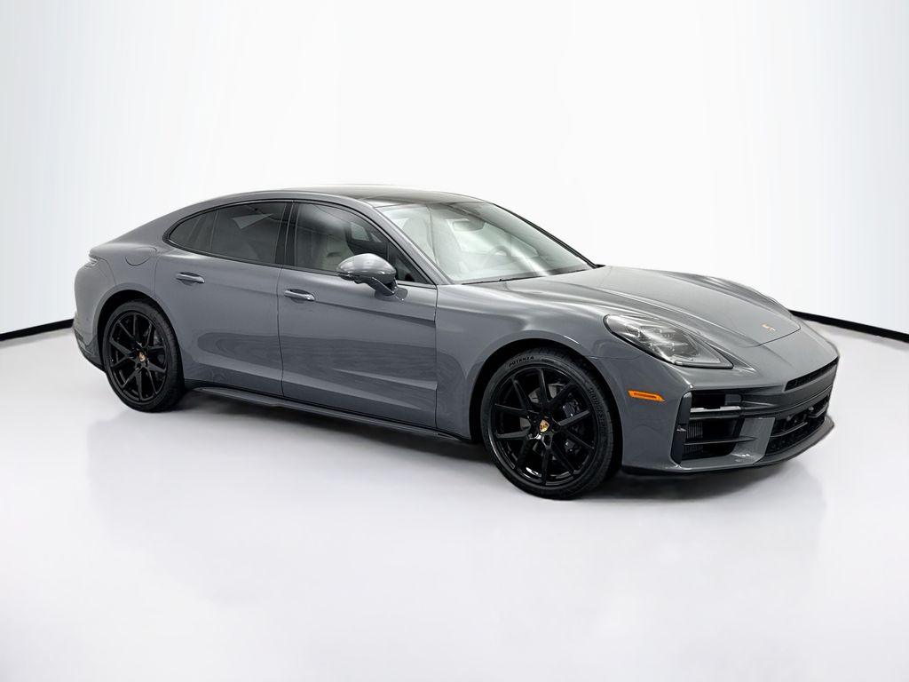 Thumbnail: 2026 Porsche Panamera - 9