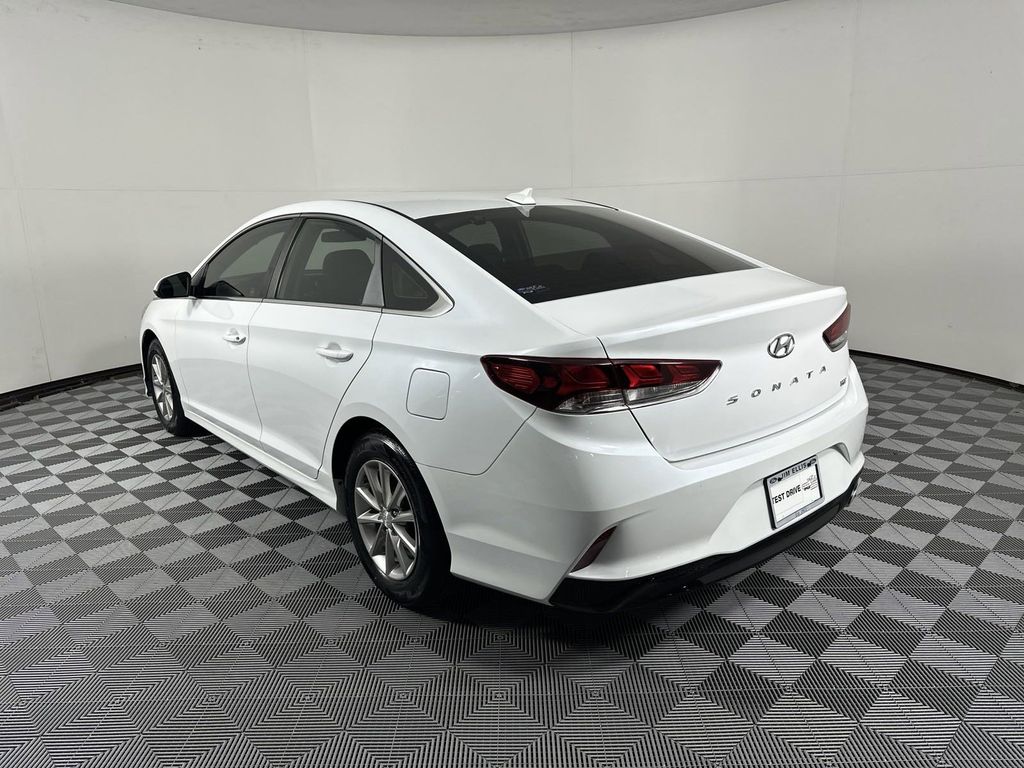 2018 Hyundai Sonata ECO 5