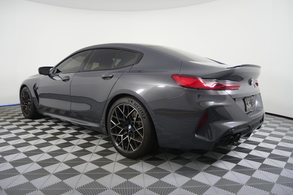 Thumbnail: 2021 BMW M8 - 4