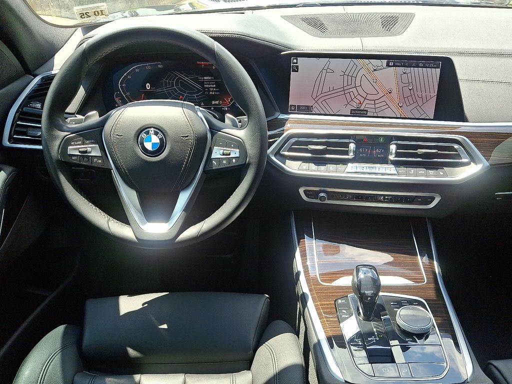 Thumbnail: 2020 BMW X5 - 13