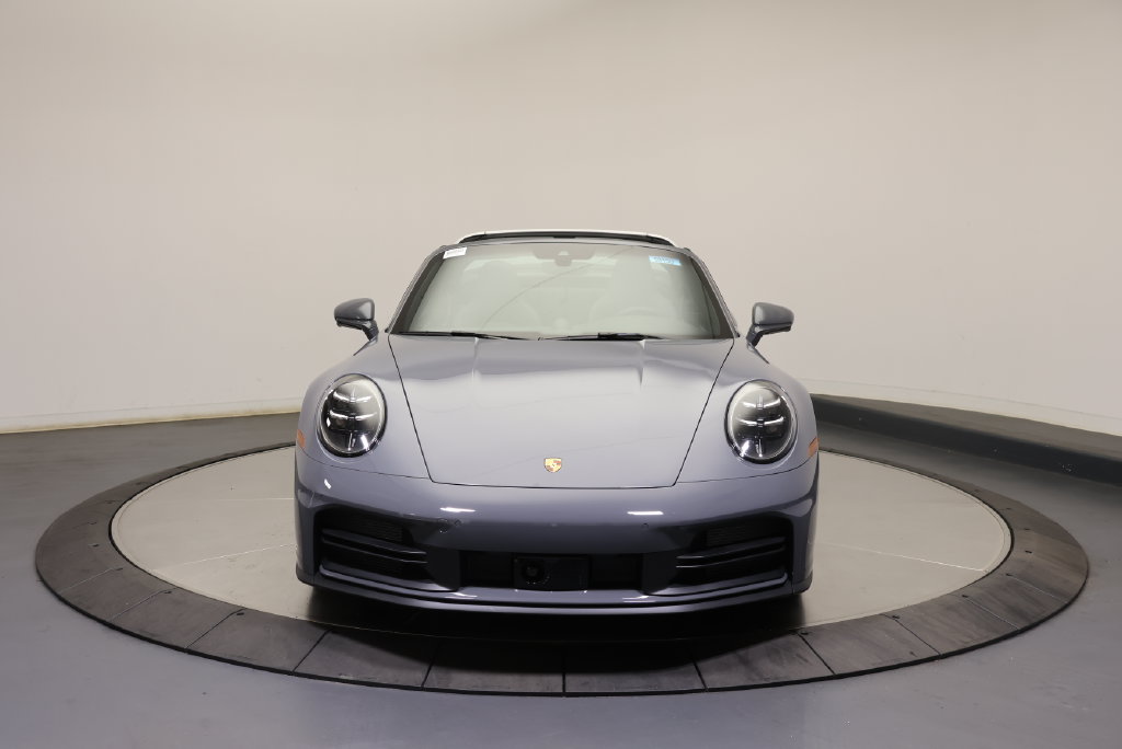 Thumbnail: 2026 Porsche 911 - 11