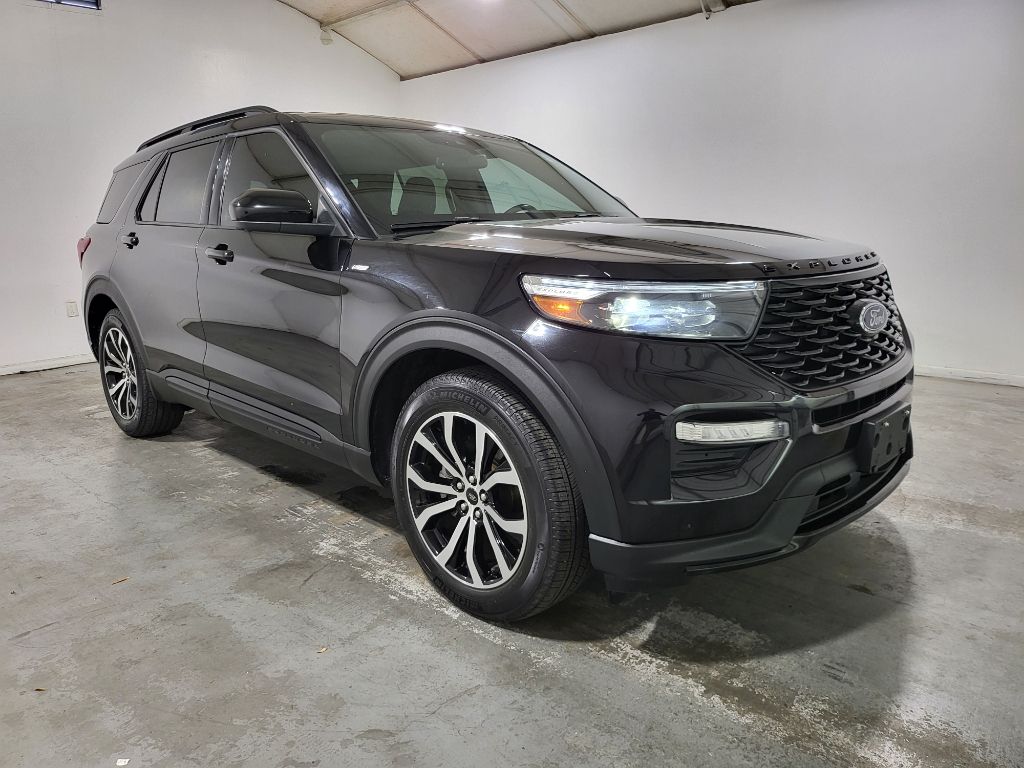 2022 Ford Explorer ST-Line 5