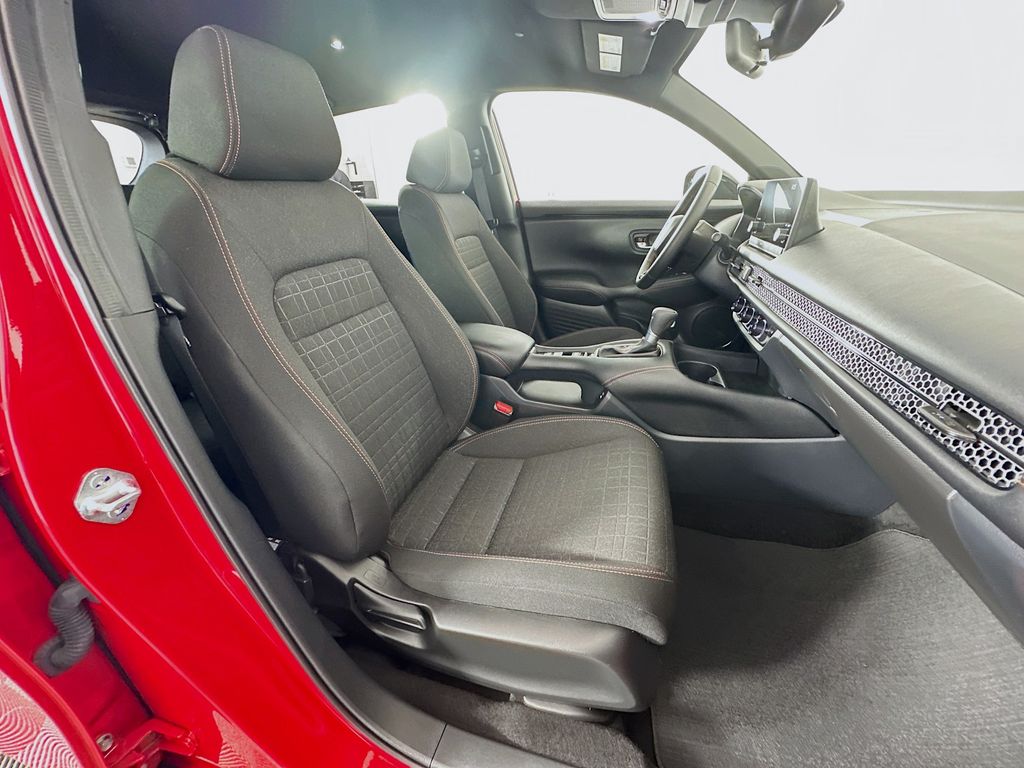 2025 Honda HR-V Sport 26