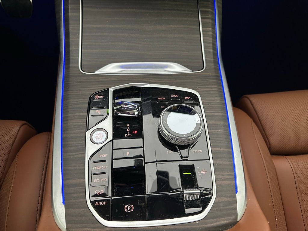 Thumbnail: 2023 BMW X7 - 22