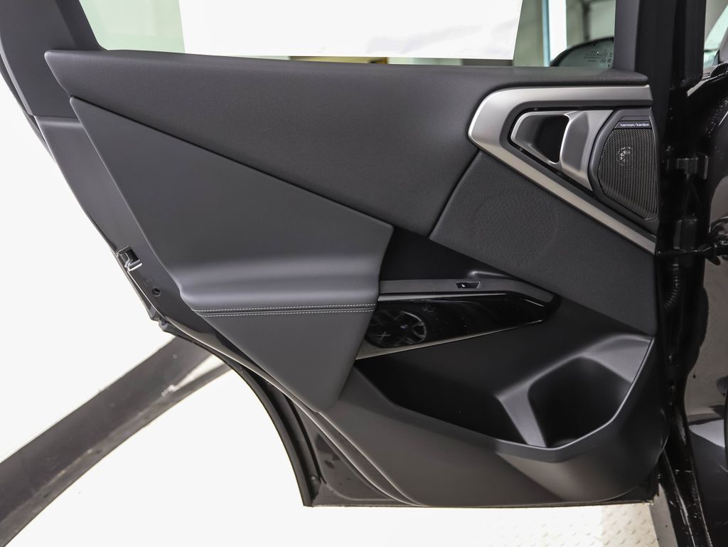 Thumbnail: 2026 BMW X3 - 20