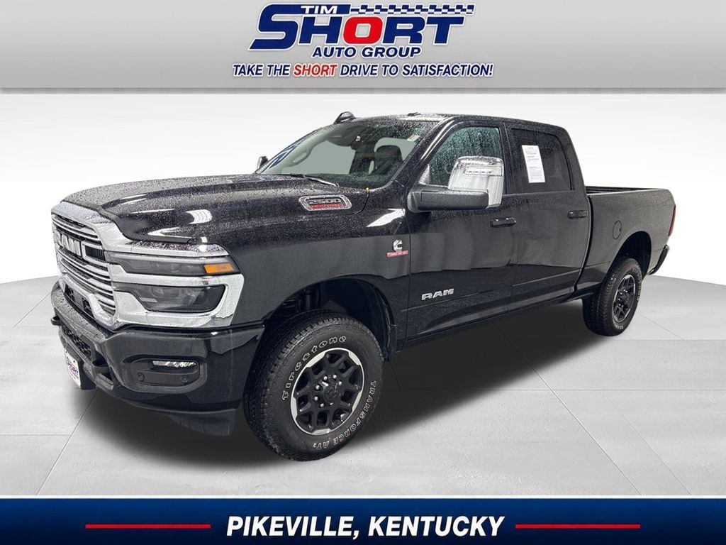 Diamond Black Crystal Pearlcoat 2026 RAM 2500 Pickup Truck Four-Wheel Drive 8-Speed Automatic