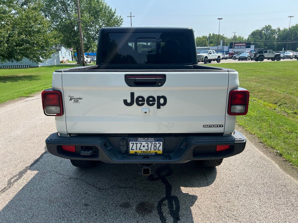Photo 4 of 2020 Jeep Gladiator Sport