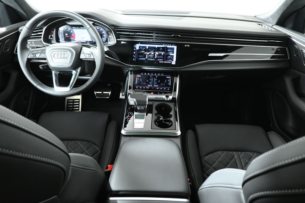 Thumbnail: 2026 Audi SQ8 - 4
