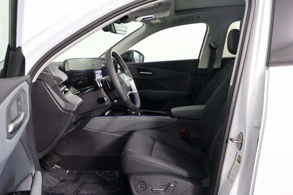 Thumbnail: 2026 Audi Q3 - 5