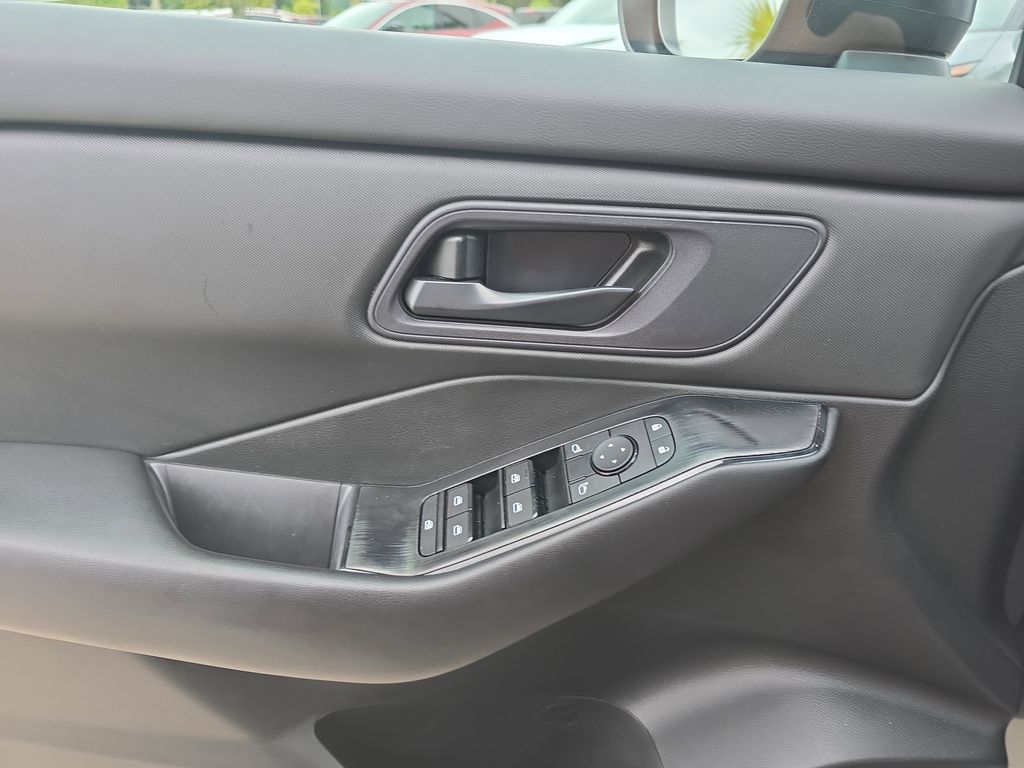 2024 Gun Metallic Nissan Rogue S FWD SUV