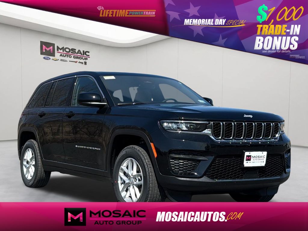 New 2026 Jeep Grand Cherokee Laredo X SUVs