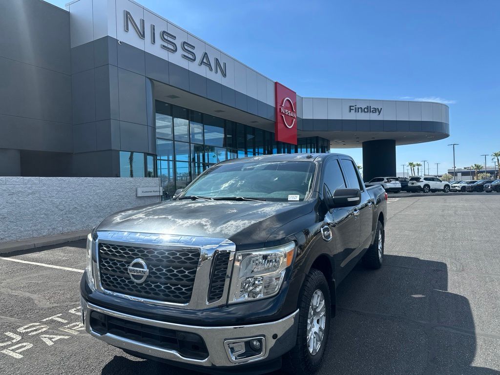 Gray (Magnetic Black) 2017 Nissan Titan Pickup Truck 4X2 7-Speed Automatic