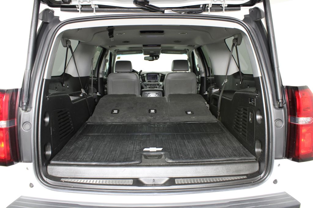 Used 2018 Chevrolet Suburban for sale in 